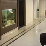 Lal Hotel