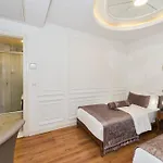 Darkmen Hotel 2