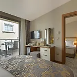Yasmak Comfort Hotel