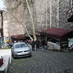 Coskun House