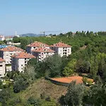 Rengarenk Hostel & Pension