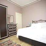 Balat Suites