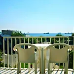 Atakoey Marina Hotel
