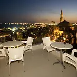 Dom Hotel
