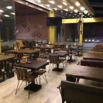 Vazo Suite (Adults Only)