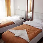 Yad Hotel