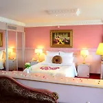 Sozbir Royal Residence Hotel