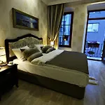 Taksim House