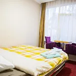 Ikon Otel