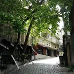 Coskun House