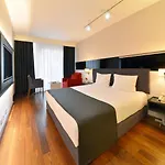 Nish Istanbul Suites & Hotel
