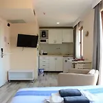 Siper Apartments