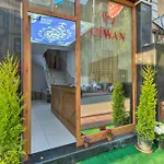 Raimond Hotel