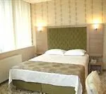 Lounge Boutique Hotel