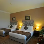 Adela Hotel
