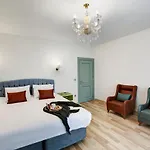 Ardilas Apartment
