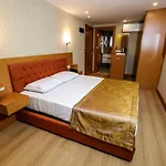 Grand Elmira Suites