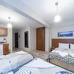 Carina Apart Hotel