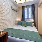 Interstar Hotel