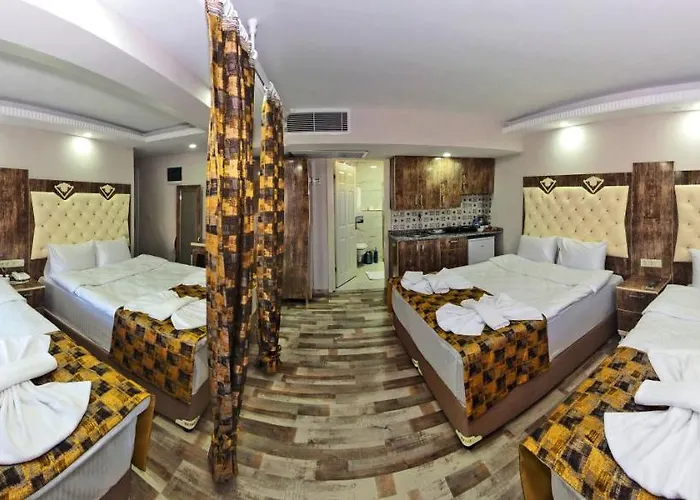 The Queen Suite
