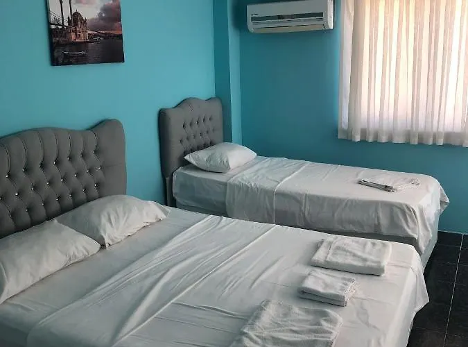 Aurora Aparthotel