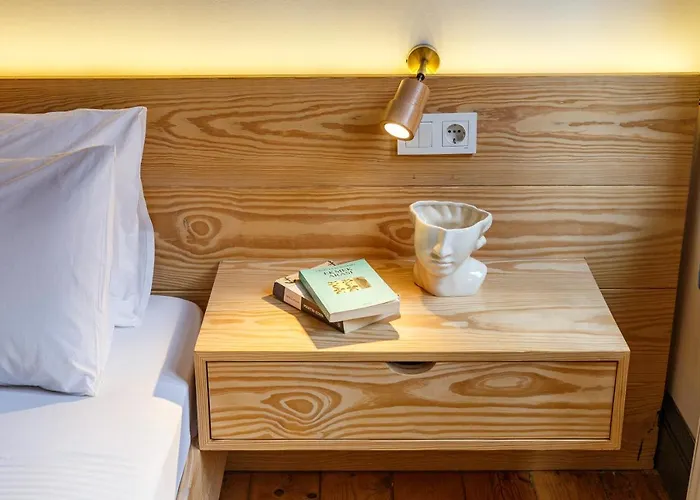 1 Bedroom Renovated House In Taksim