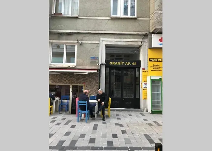 Cozy Apartment Next To Taksim Square