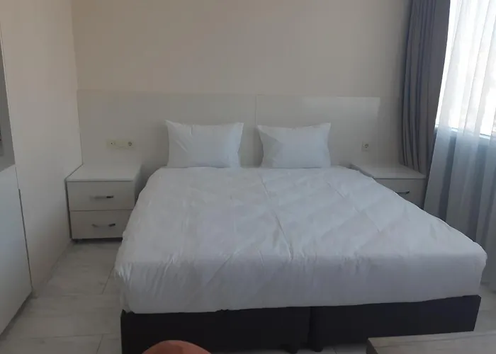 Mia Suite
