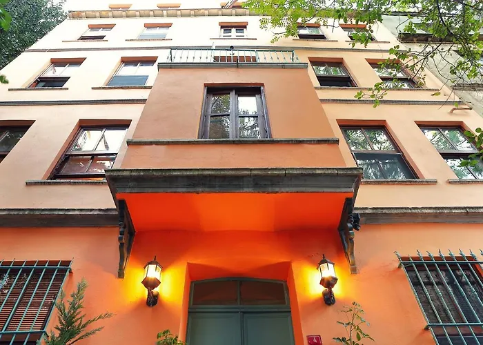 House Mola Galata