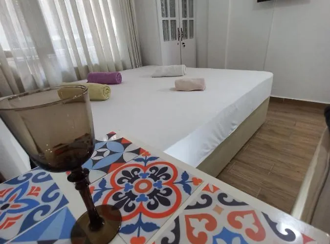 Silent Corner 3