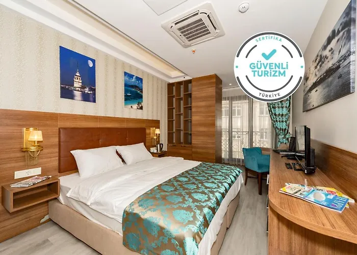 Grand Palace Hotel