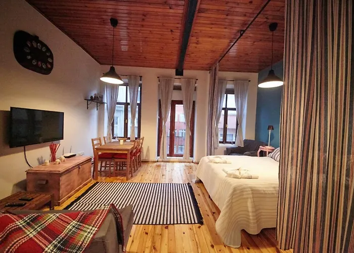 Studio At The Heart Of Taksim