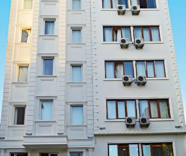 Grand Gross Hotel