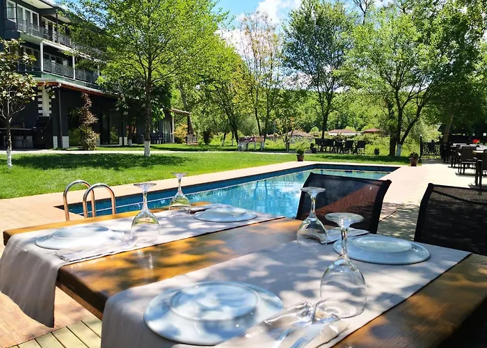 Hbs Polonezkoy Life & Garden