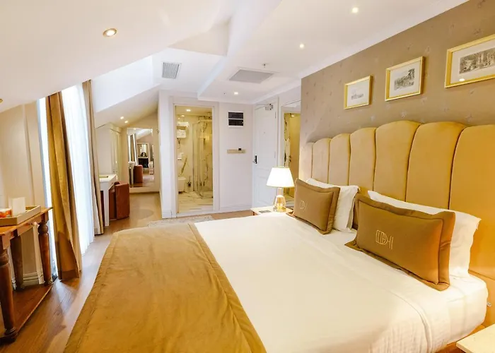 Delita City Hotel