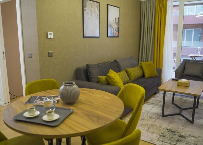 Brand-New Elegant 1-Bedroom Apartment