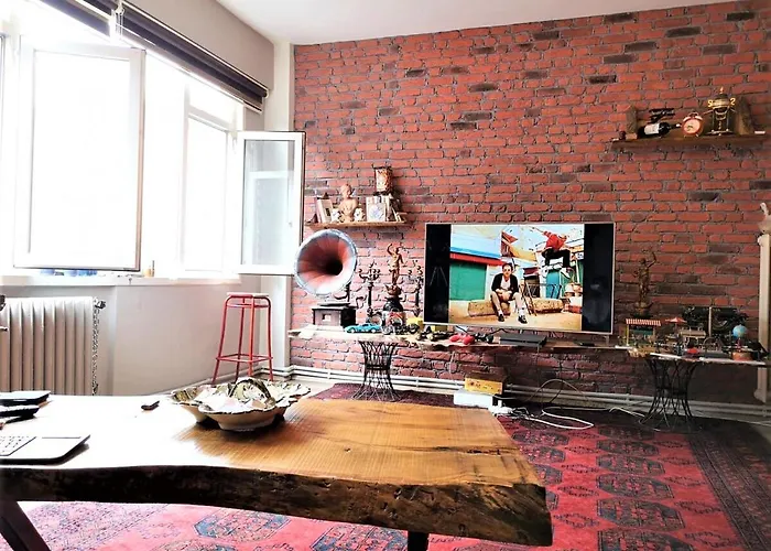 Can\'S Place