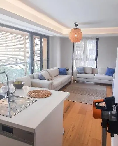 Ultra Lux Residence Flat-Great Locationb1