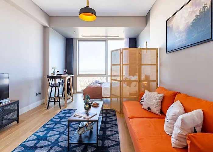 Modern Studio Flat With Panoramic City View In Atasehir