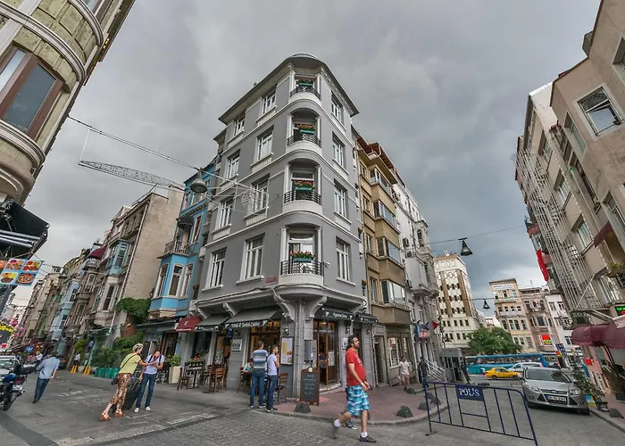 Iq Houses Apartment Taksim