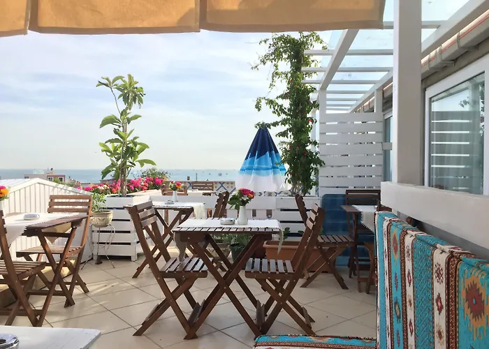 Istanbul Holiday Hotel