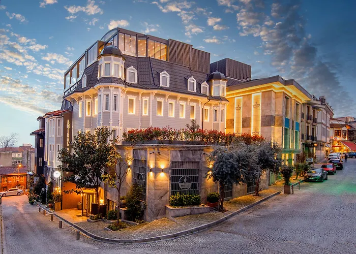 Amiral Palace Hotel Boutique Class