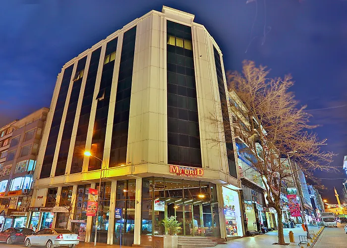 Grand Madrid Hotel
