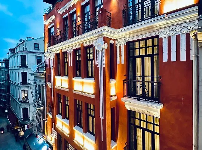 Ruz Hotels