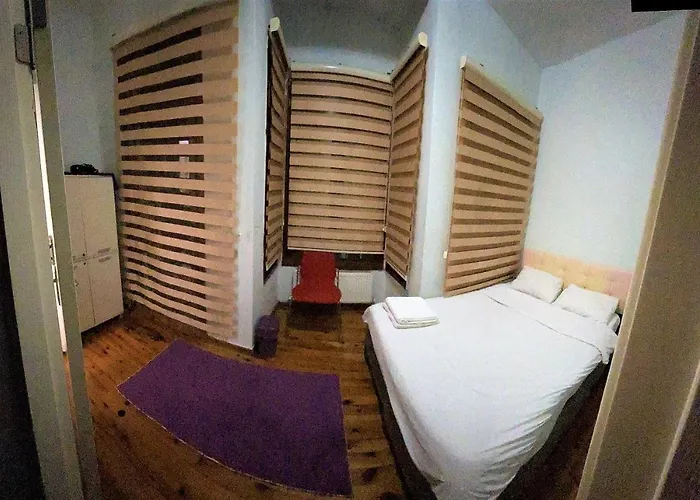 Frame Apartments