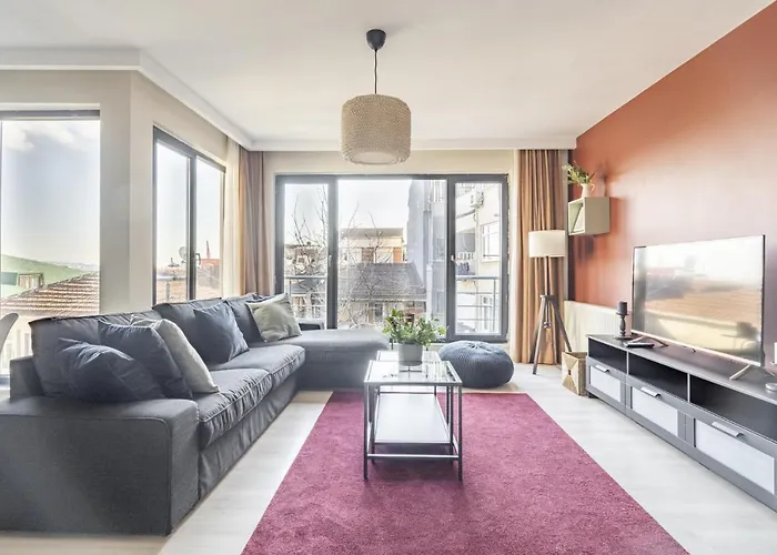 Refreshing Apartment In Beyoglu