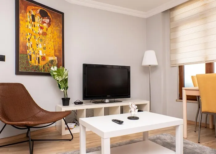 Fascinating Apartment Near Nisantasi And Trendy Attractions In Besiktas
