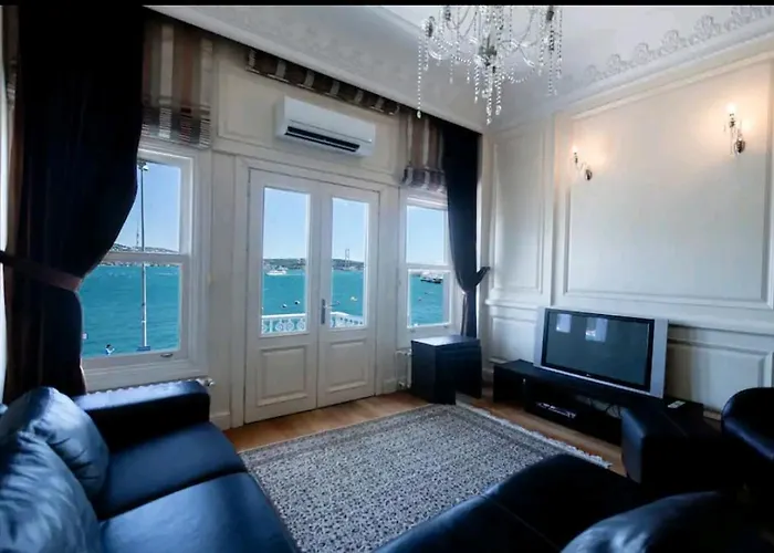Istanbul Bebek Yali