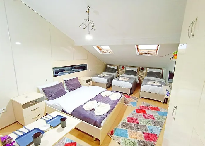 Taksim Center House