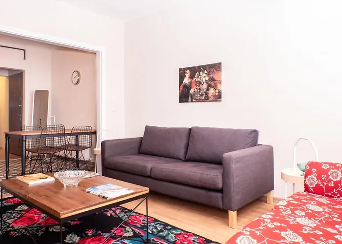 Flat Near Harem Shore In Uskudar